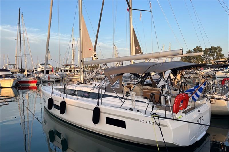 Bavaria C42