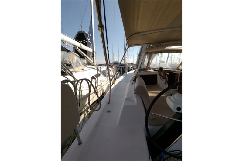 Dufour 430