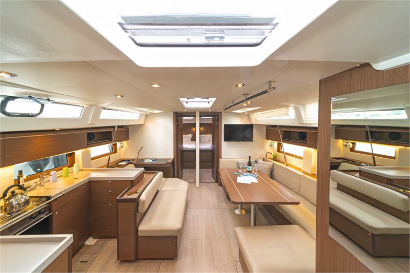 Oceanis 51.1