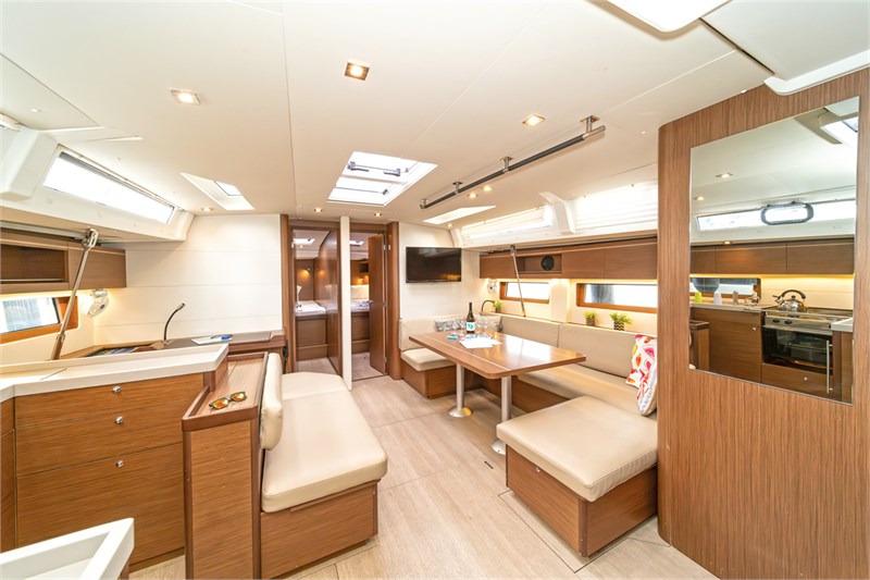 Oceanis 51.1