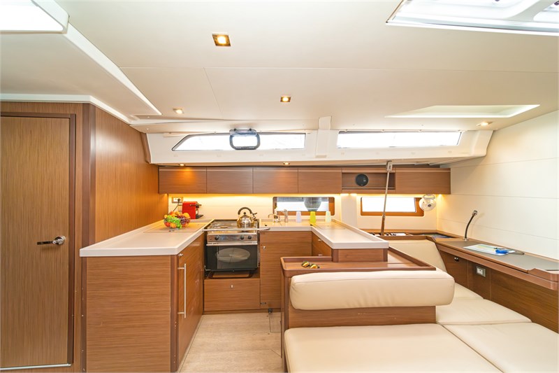 Oceanis 51.1