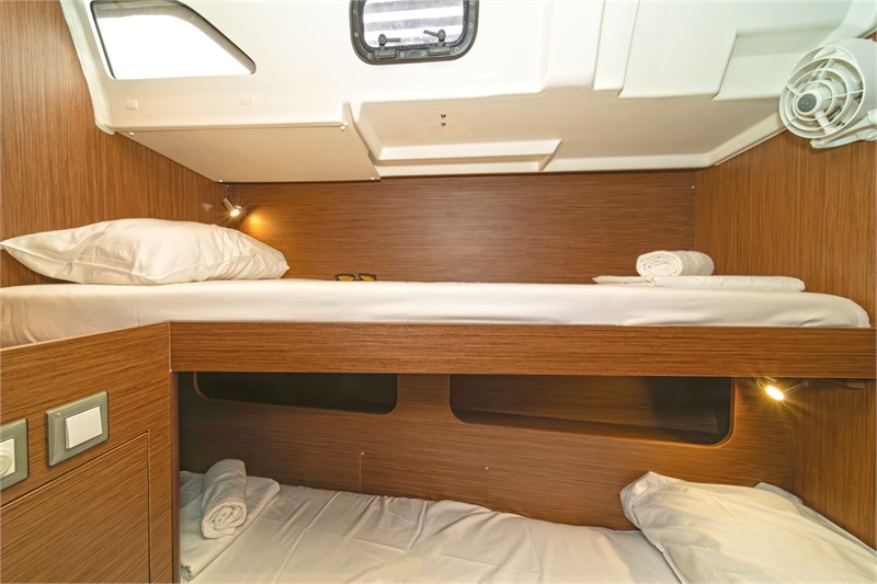 Oceanis 51.1