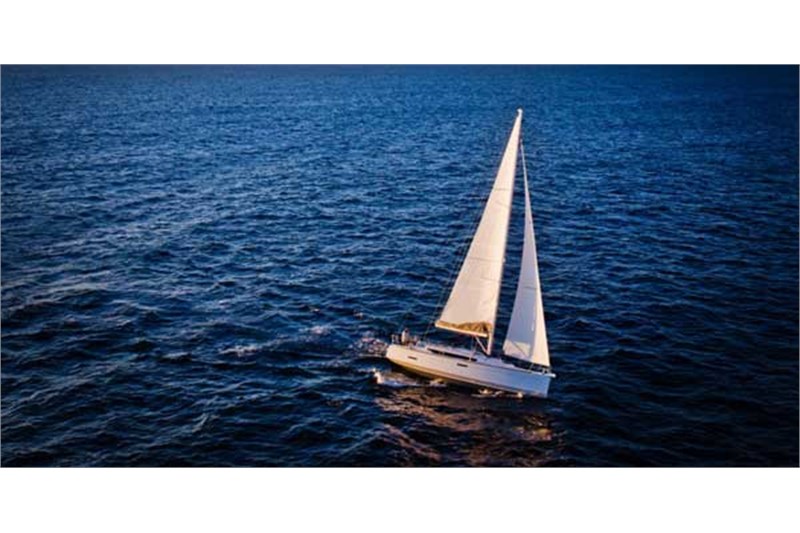 Sun Odyssey 379
