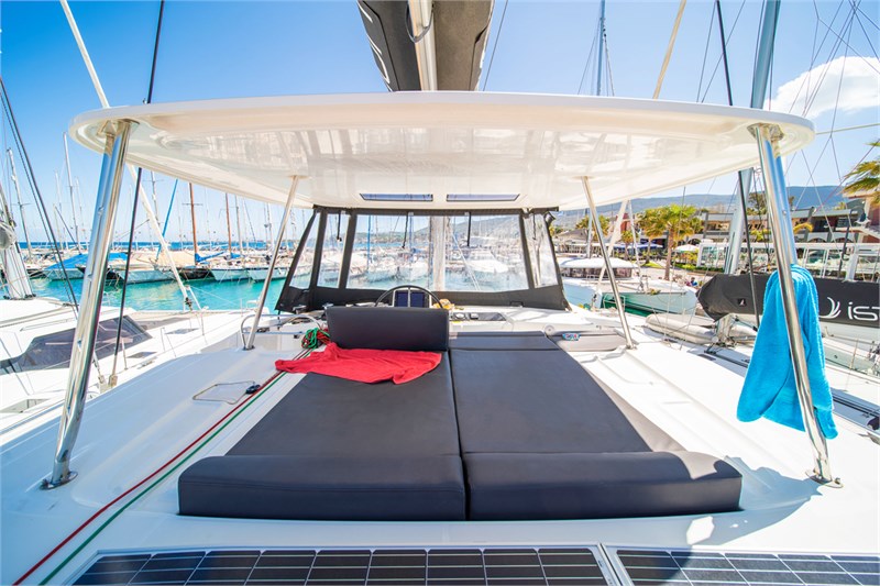 Lagoon 46