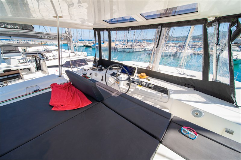 Lagoon 46