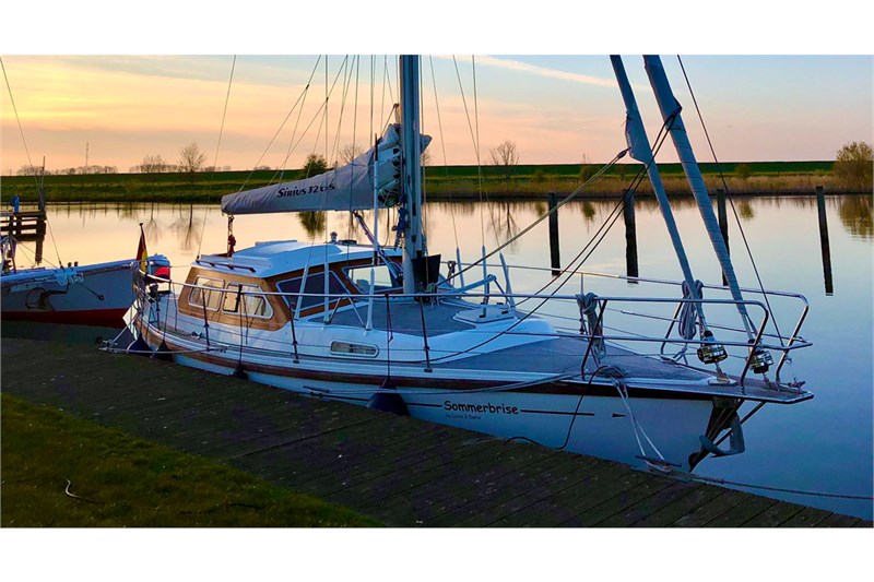 Sirius 32 DS