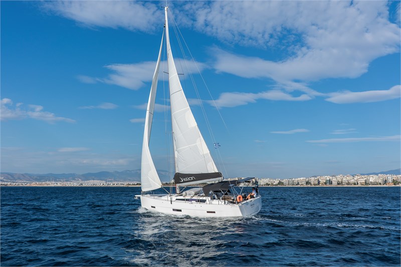 Dufour 430