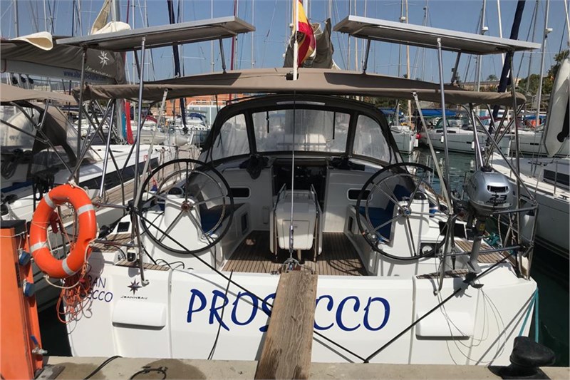 Sun Odyssey 519