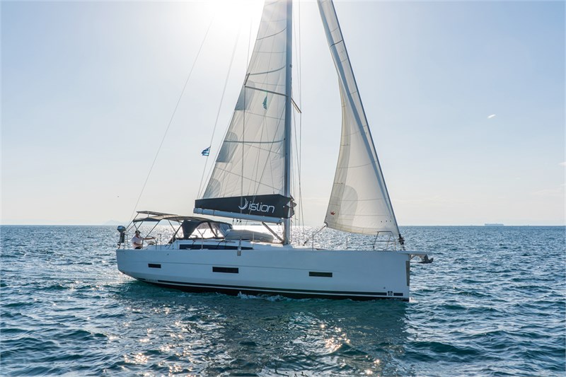 Dufour 430