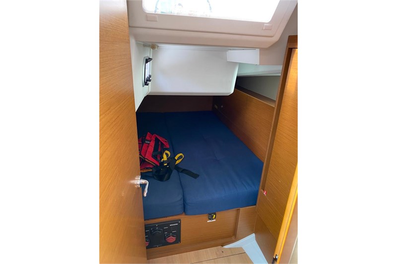 Sun Odyssey 440