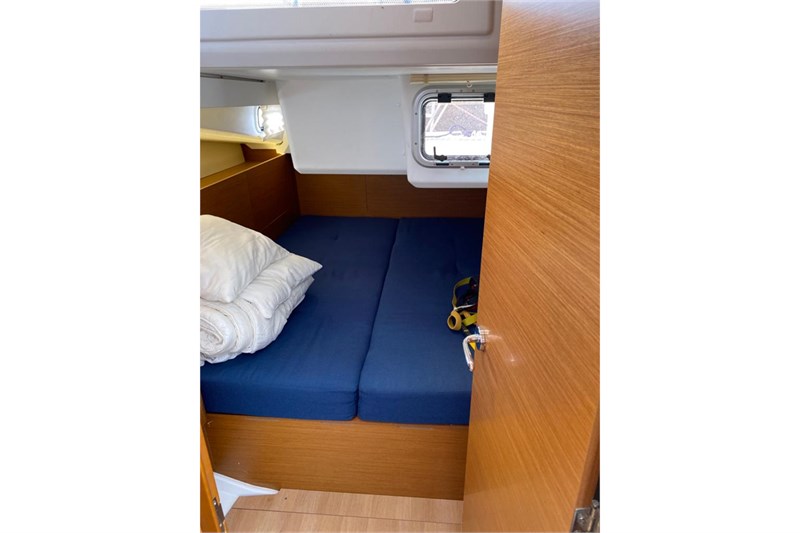 Sun Odyssey 440