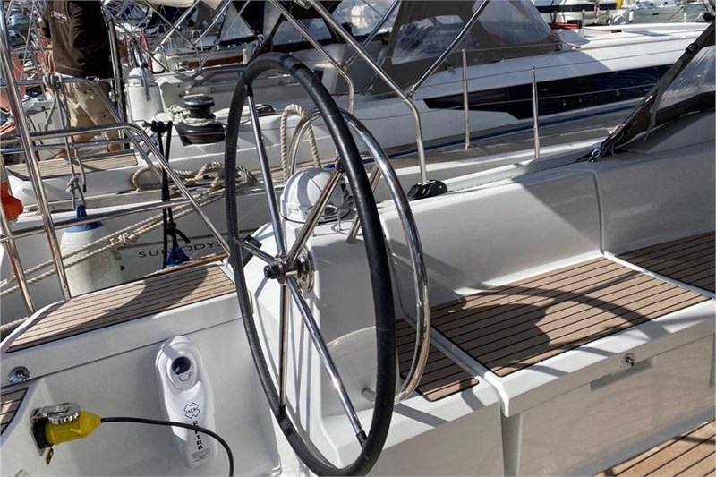 Sun Odyssey 519