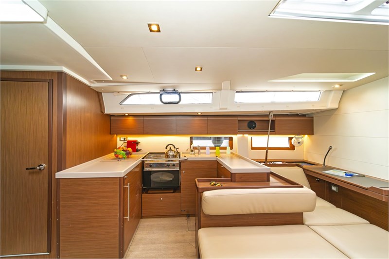 Oceanis 51.1