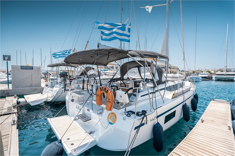 Bavaria C42