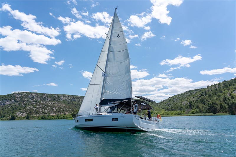 Oceanis 51.1
