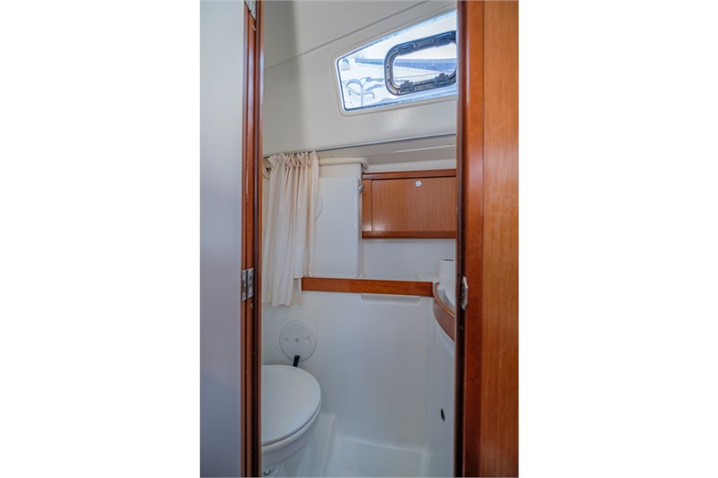 Oceanis 43
