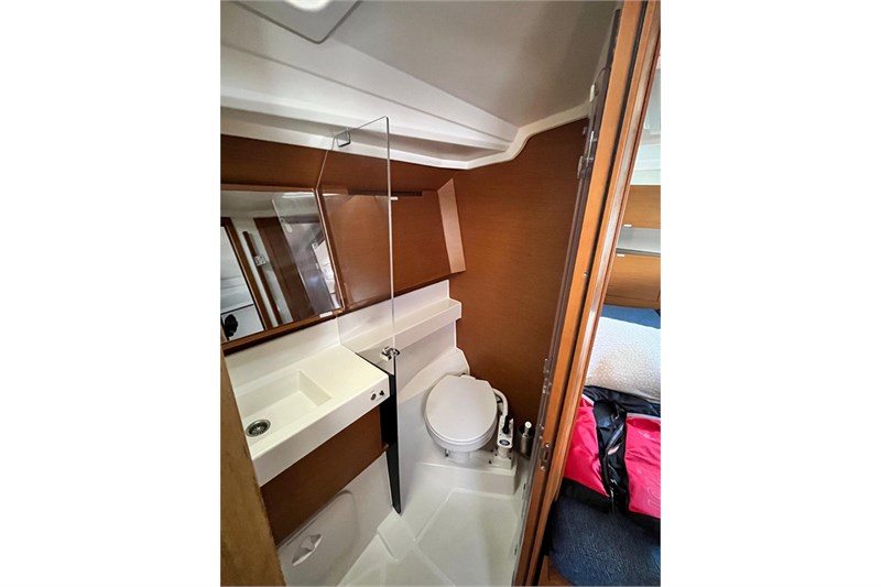 Sun Odyssey 410