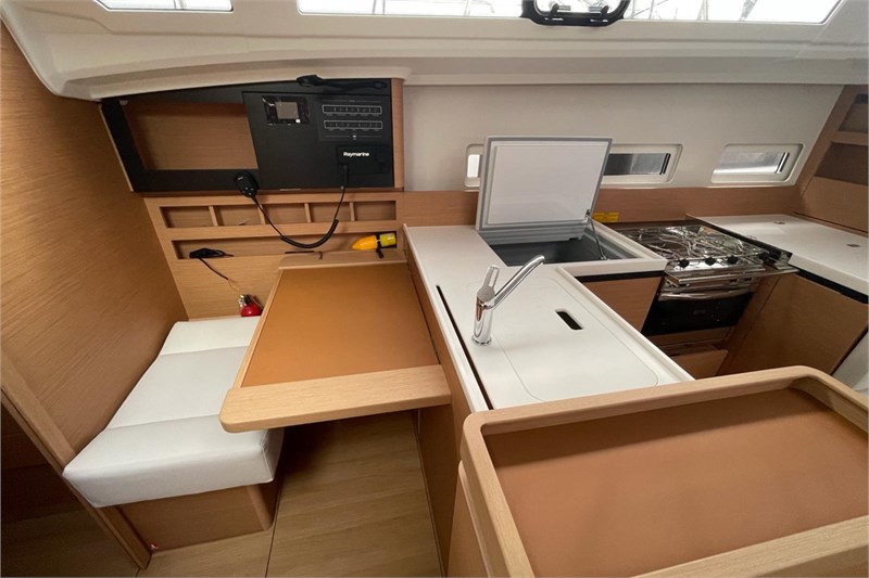 Sun Odyssey 410