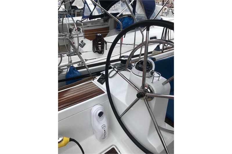 Sun Odyssey 519