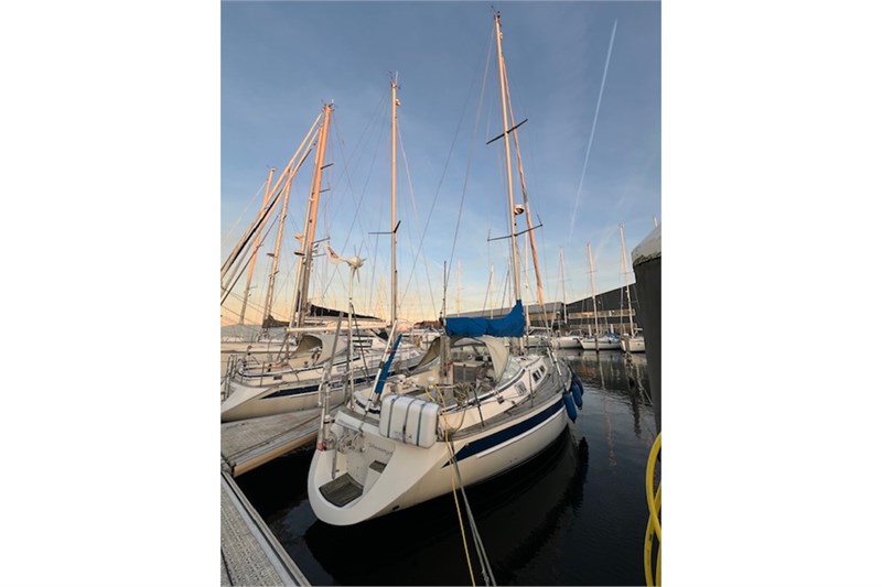 Hallberg-Rassy 34