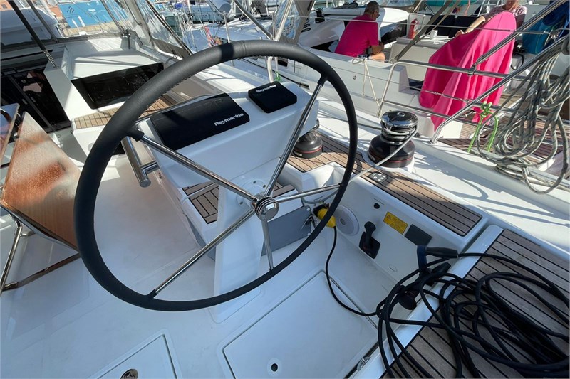 Oceanis 51.1