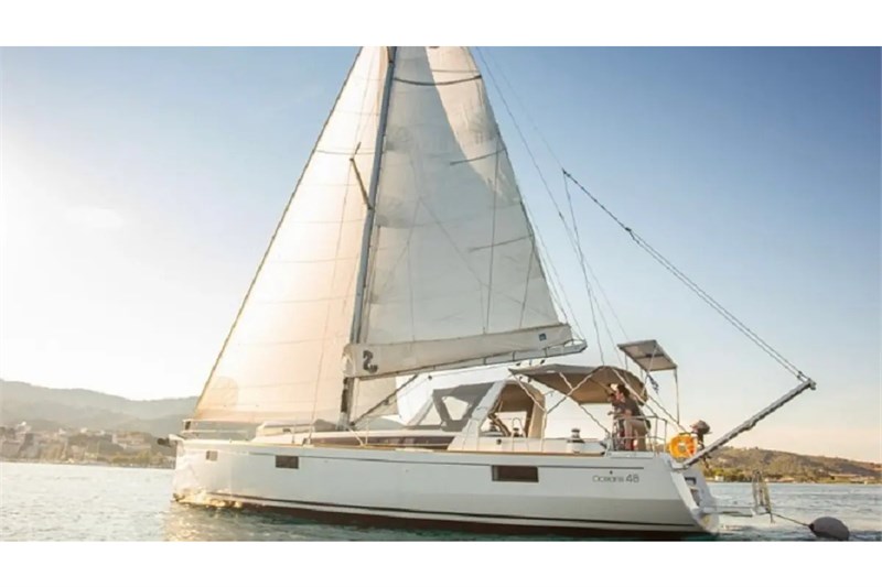 Oceanis 48